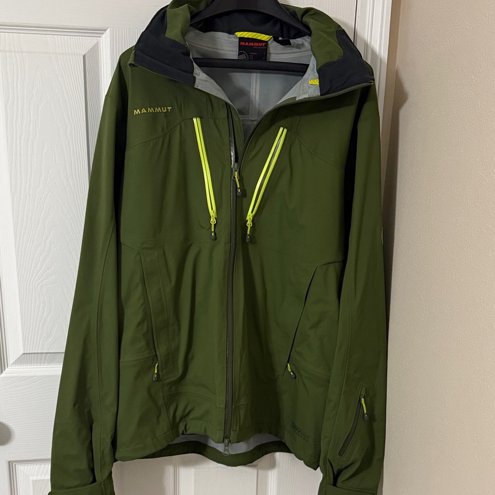 Mammut Men's Green Performance Jacket